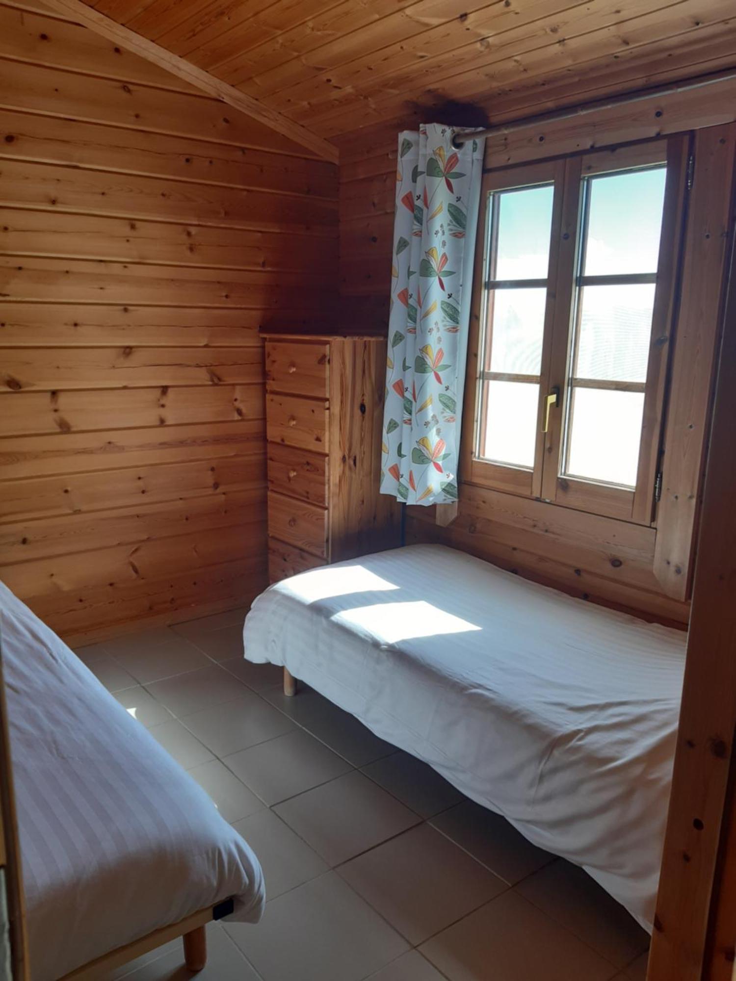 Les Chalets De Grazimis Condom Exterior photo