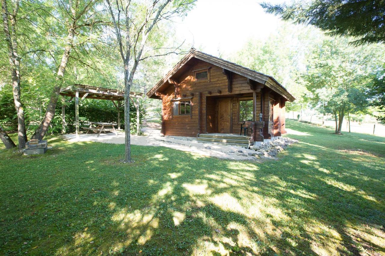 Les Chalets De Grazimis Condom Exterior photo