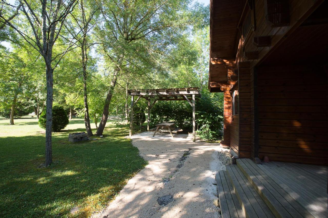 Les Chalets De Grazimis Condom Exterior photo